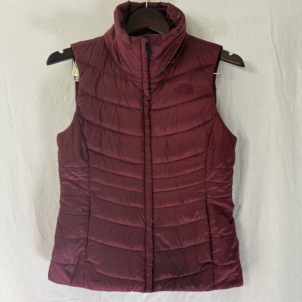The North Face Puffer Vest Womens Small Red Goose Down 550 Quilted Aconcagua